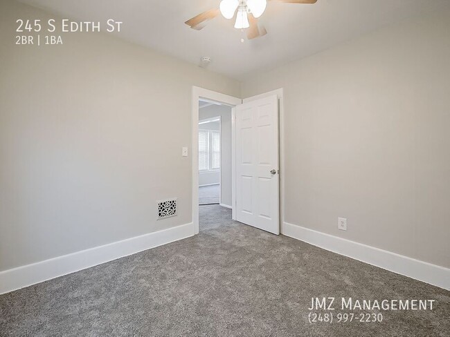 Building Photo - 245 S Edith St