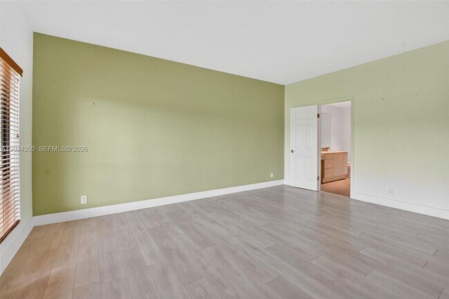 Building Photo - 7906 Granada Pl