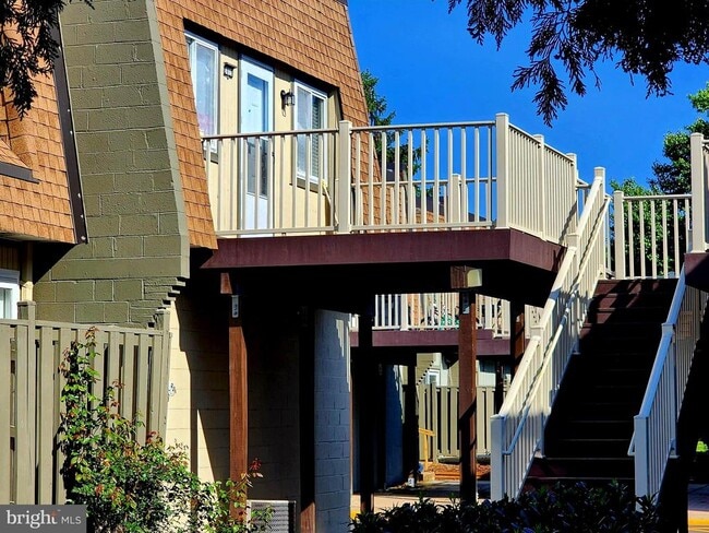 Building Photo - 3815 Monte Vista Pl