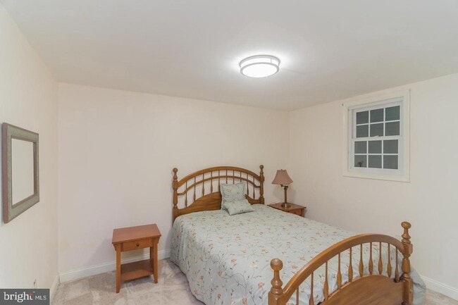 Building Photo - 7628 Westlake Terrace