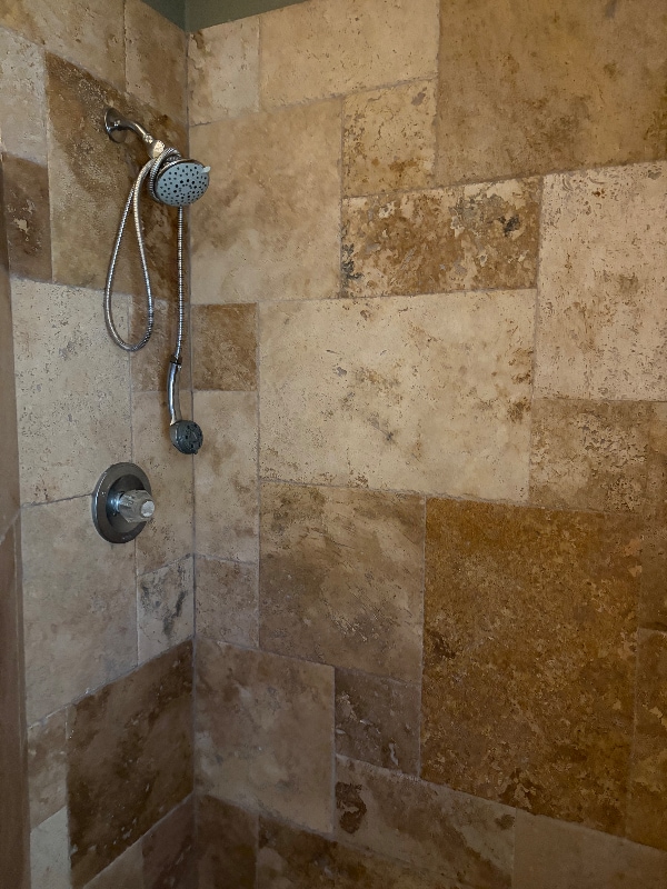 Building Photo - 340 Quail Dr