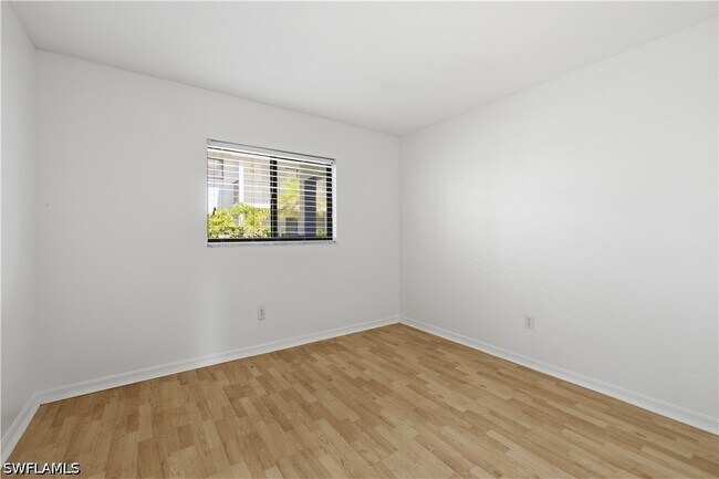 Building Photo - 28161 Pine Haven Way