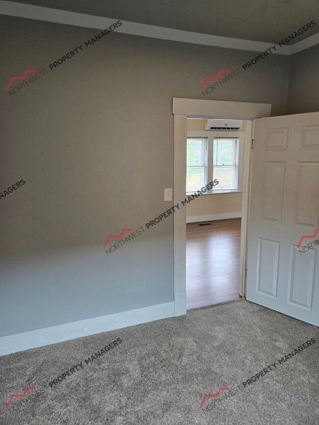 Building Photo - STATUS: AVAILABLE | R337 | $1795