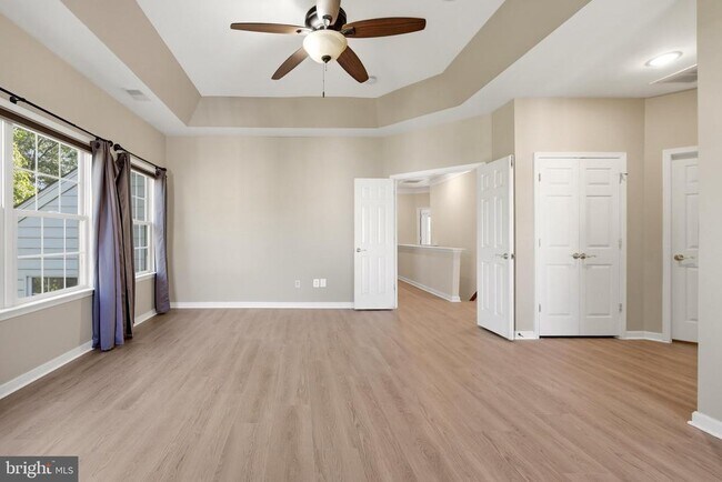 Building Photo - 43725 Red House Dr