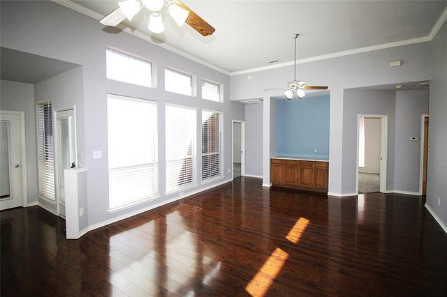 Building Photo - 8502 Linda Vista Dr