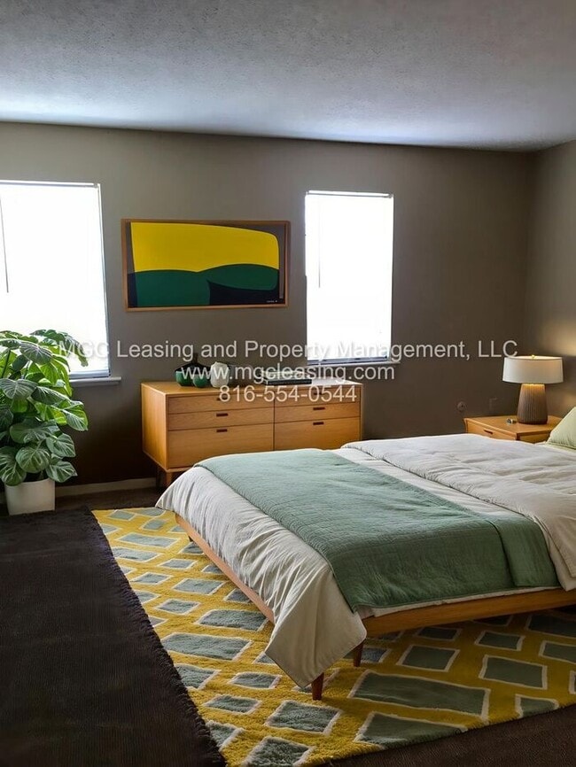 Building Photo - Lee's Summit Townhome - Available Now - Pa...