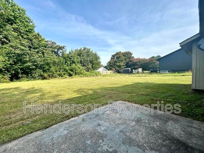 Building Photo - 7314 Meadowland Dr