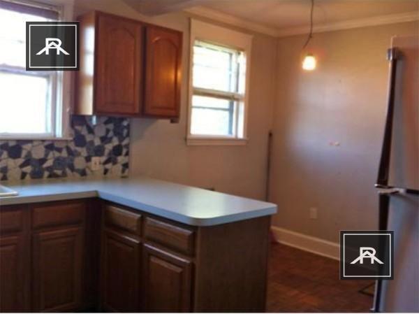 Building Photo - 3 bedroom in Brookline MA 02446