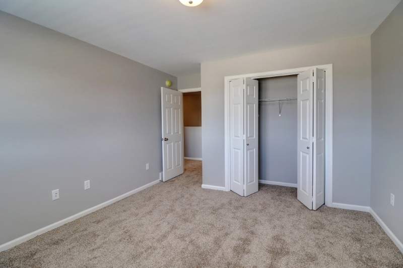 Building Photo - 3338 6th Way E