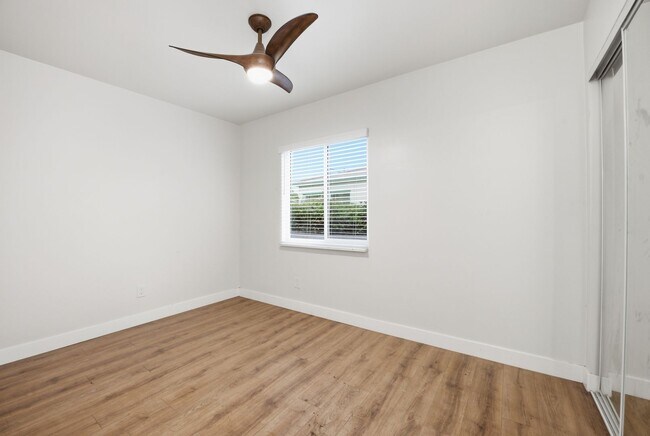 Building Photo - Brand new remodel!