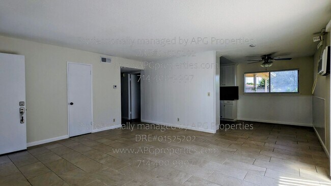 Building Photo - 13392 Dawn Ave