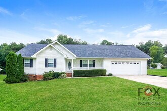 Building Photo - 158 Westscott Dr