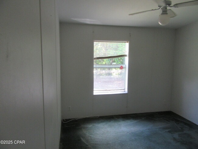 Building Photo - 12013 Hibiscus St