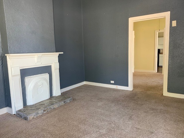 Building Photo - LOCATION LOCATION!! - Duplex in Five Points