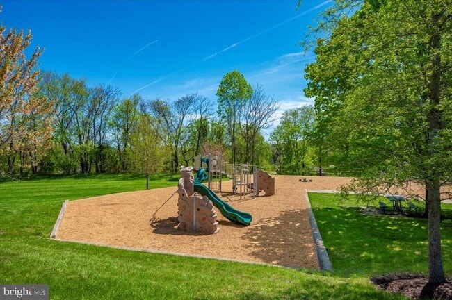 Building Photo - 10636 Brewerton Ln