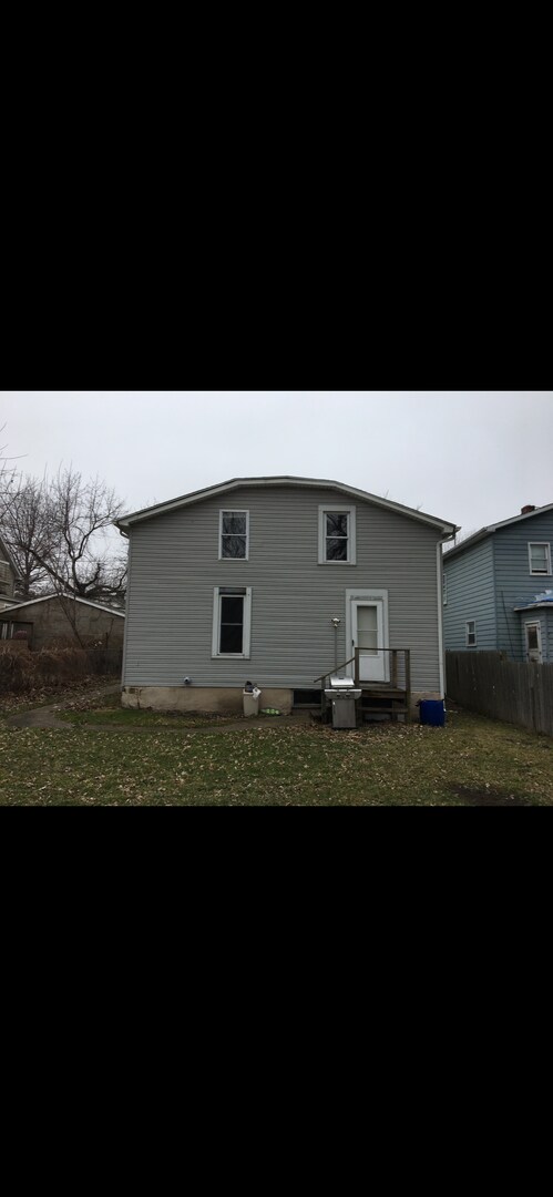 Building Photo - 1023-1025 Cascade St