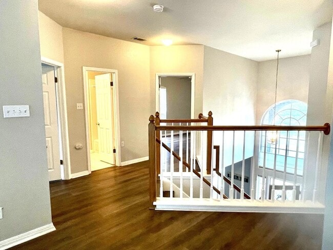 Building Photo - 8504 Ephraim Road