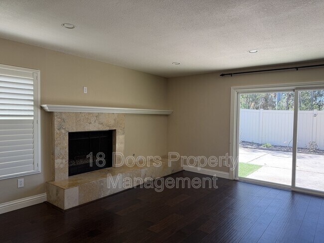 Building Photo - 11035 Forestview Ln