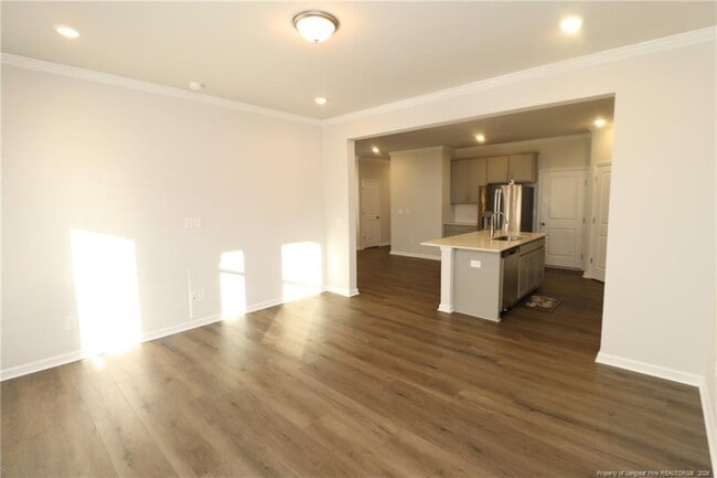 Building Photo - 1214 Rosefinch Dr