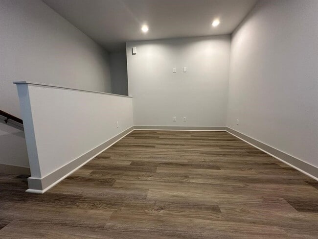 Building Photo - 6804 Troya Ln