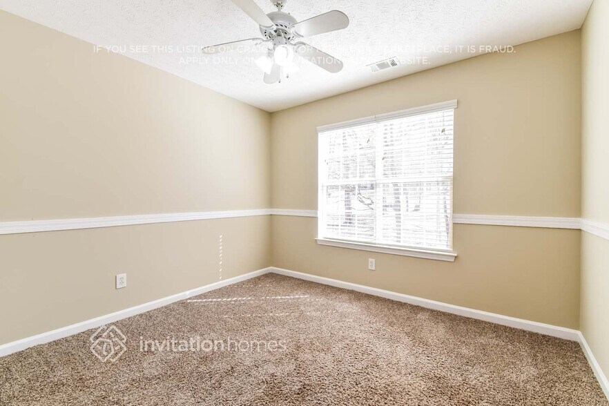 Building Photo - 170 Ashley Woods Dr