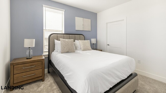 Building Photo - 108 N US Hwy 377