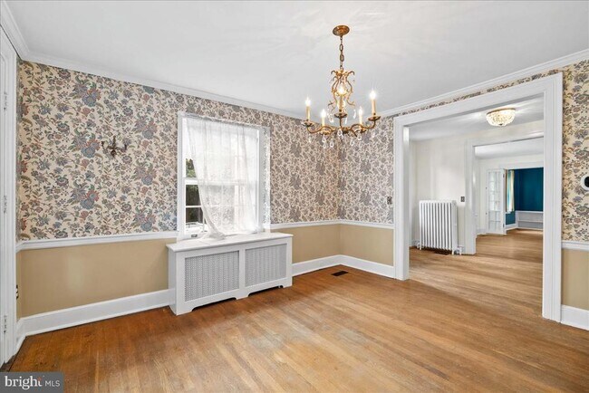 Building Photo - 5100 Chevy Chase Pkwy NW