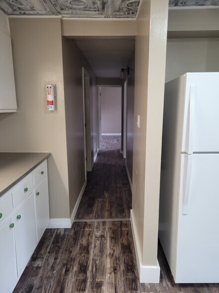 Building Photo - 967 Smoketree Dr