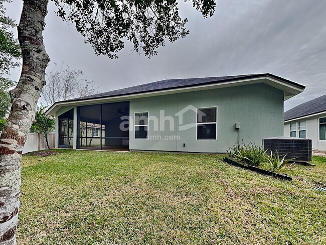 Building Photo - 468 Casa Sevilla Ave