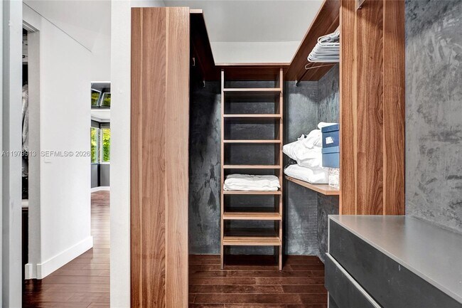 Building Photo - 10223 NW 75th Terrace