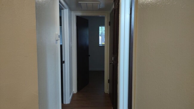 Building Photo - 965 Johnfer Way