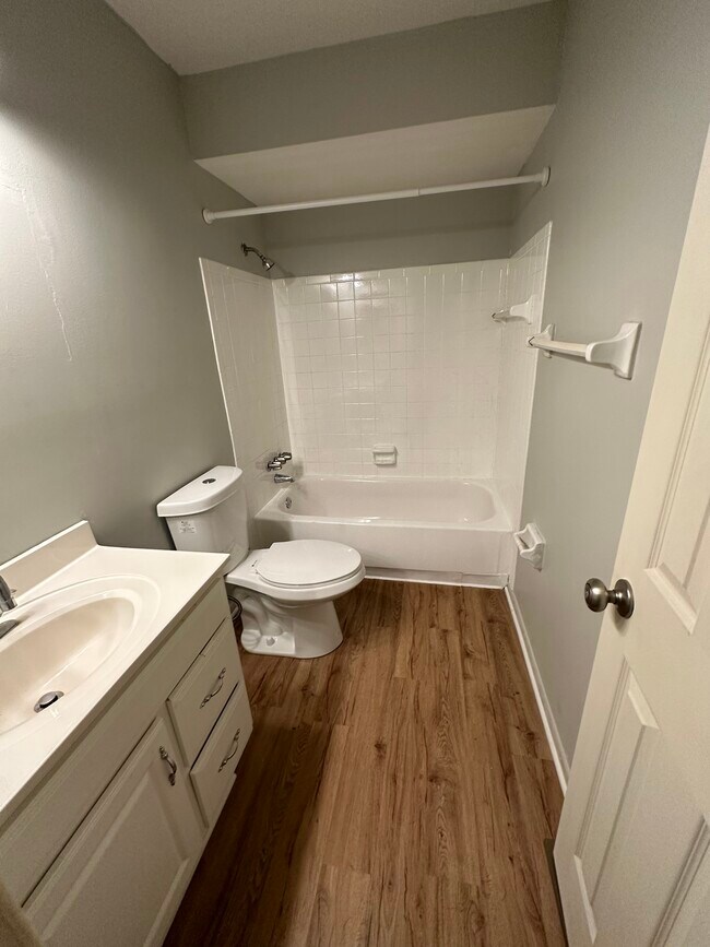 Building Photo - 6570 Santa Cruz Pl