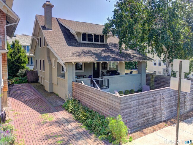 Building Photo - 1164 Ocean Ave