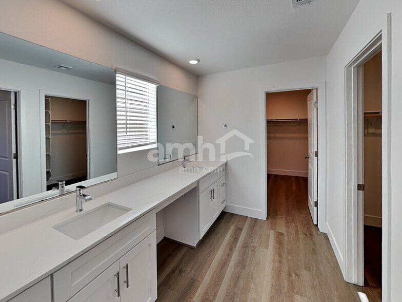 Building Photo - 5838 Casterly Rock St