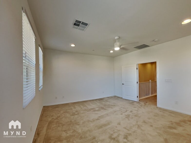 Building Photo - 1041 Via Lombardi