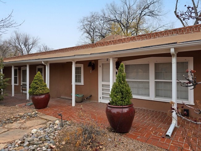 Building Photo - 113 Camino Escondido