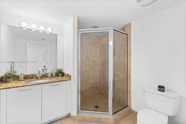 Building Photo - 41 SE 5th St