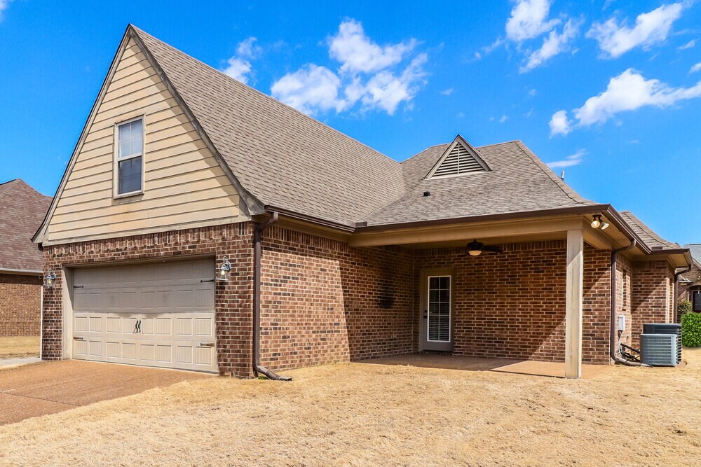 Building Photo - 5357 Conifer View Ln