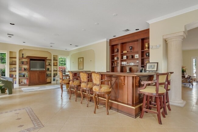 Building Photo - 1670 N 42ND Cir