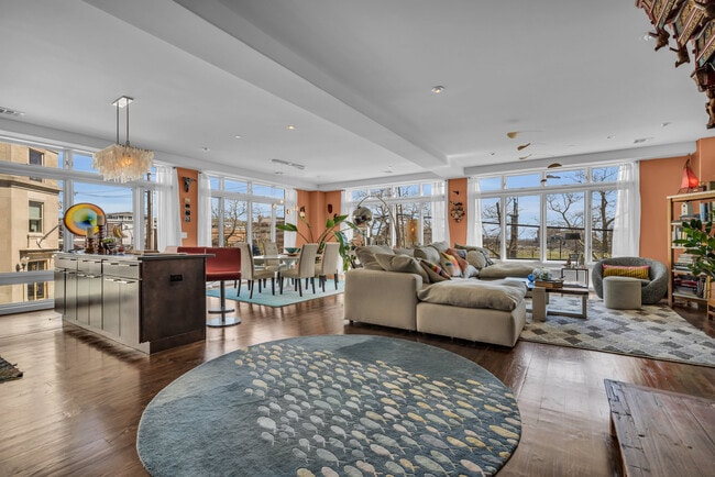 Building Photo - 511 Cookman Ave