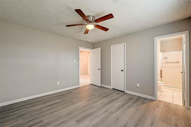 Building Photo - 17103 Blackhawk Blvd