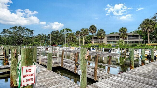 Building Photo - 1709 Pelican Cove Rd