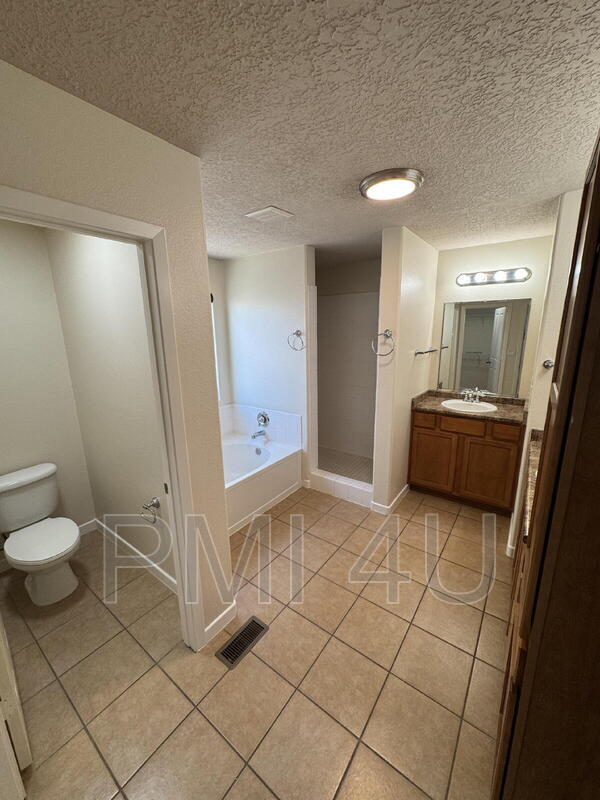 Building Photo - 6131 Aldea Ave NW