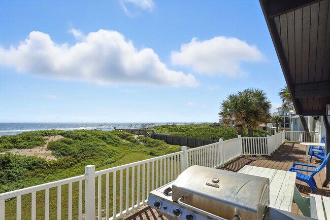 Building Photo - 62 Ocean St