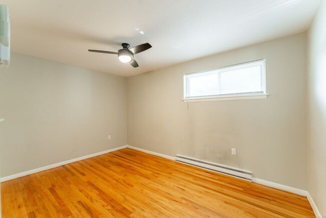 Building Photo - 1538 CT-12