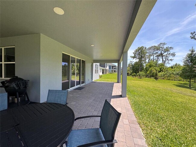 Building Photo - 17342 Glossy Pomelo Wy