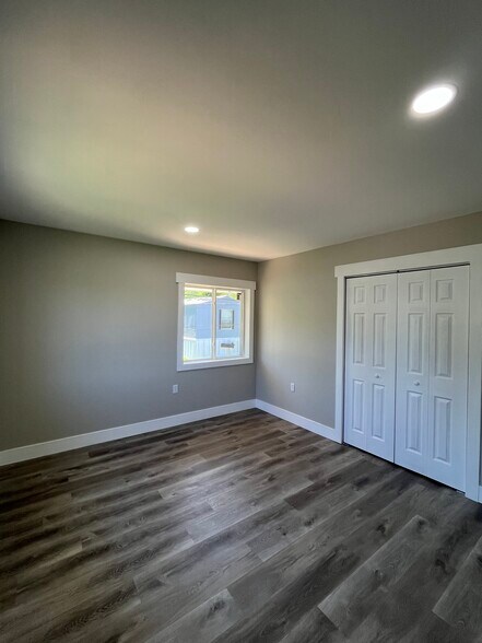 Building Photo - 971 Shannon Dr