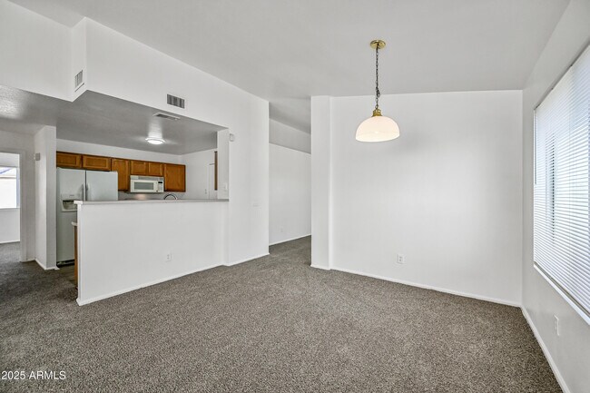 Building Photo - 4144 N 109th Ave
