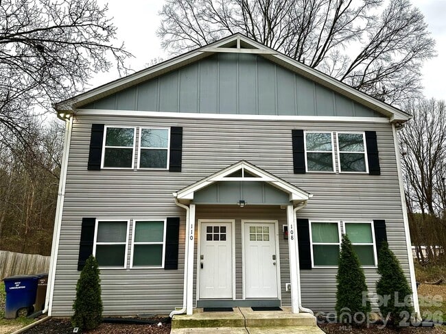 Building Photo - 110 Carpenter St