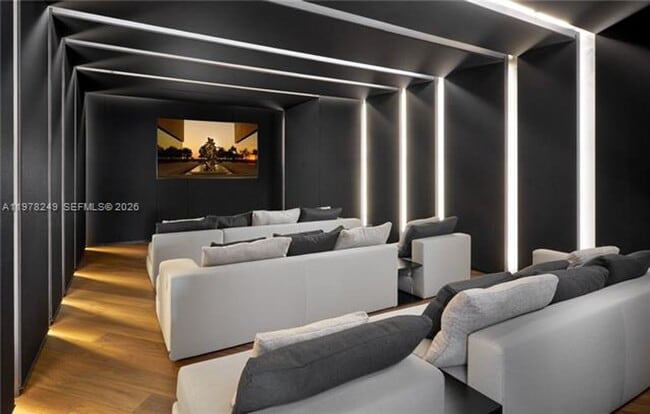 Building Photo - 10201 Collins Ave